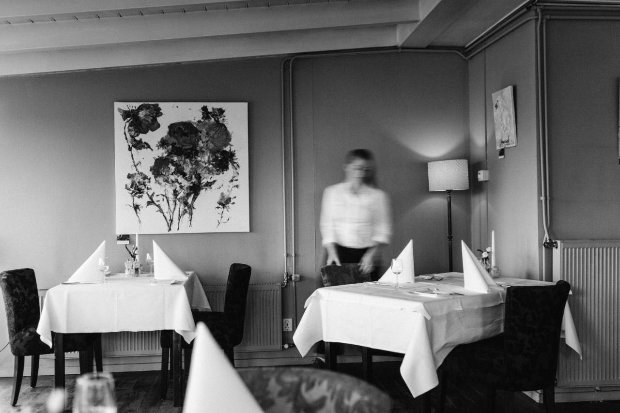 Hotel Restaurant De Stadsherberg Franeker Exterior photo